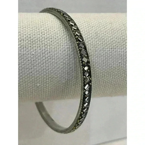 Unknown Jewelry - Vintage Black Tone with Mirrored Chips Bangle Cuff Bracelet Victorian Goth Boho